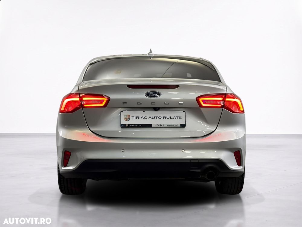 Ford Focus - 5