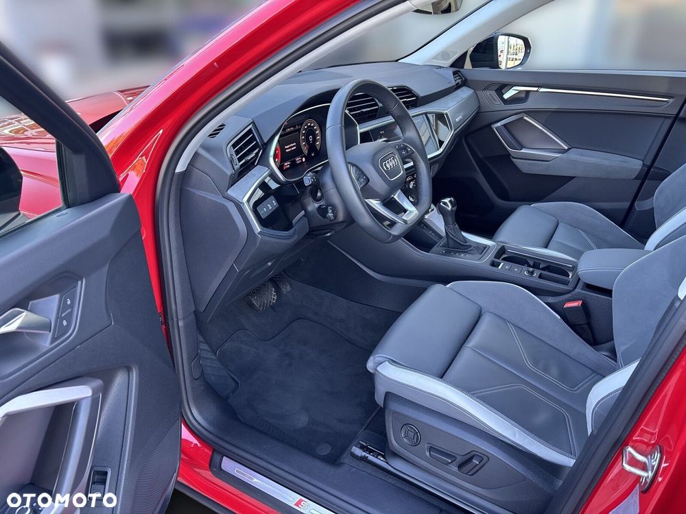 Audi Q3 Sportback - 10