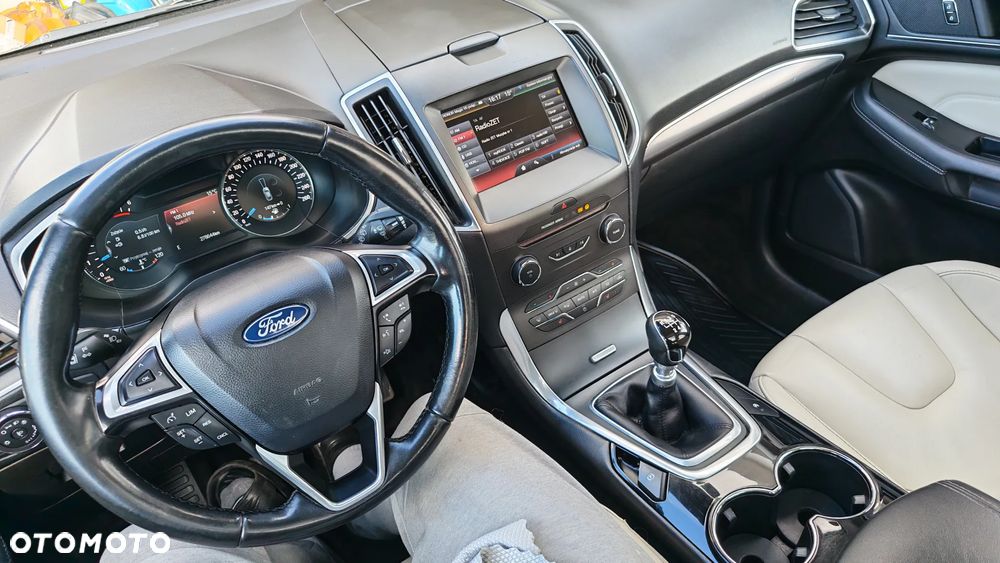 Ford S-Max 2.0 TDCi Titanium - 37