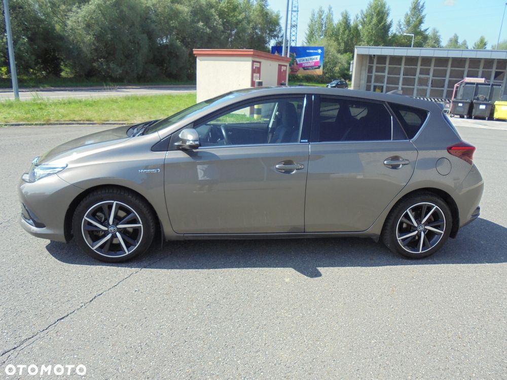 Toyota Auris - 14