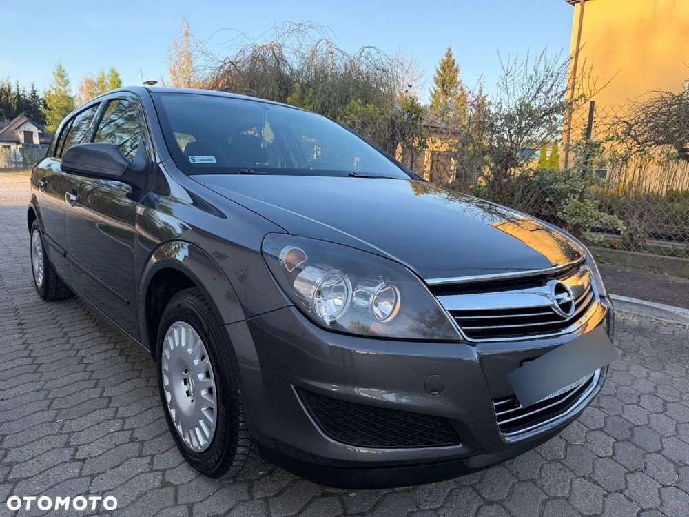 Opel Astra 1.6 Enjoy - 2