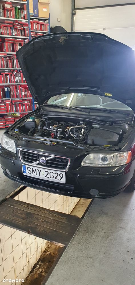 Volvo S60 2.4D5 Momentum - 23