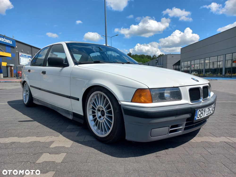 BMW Seria 3 - 1