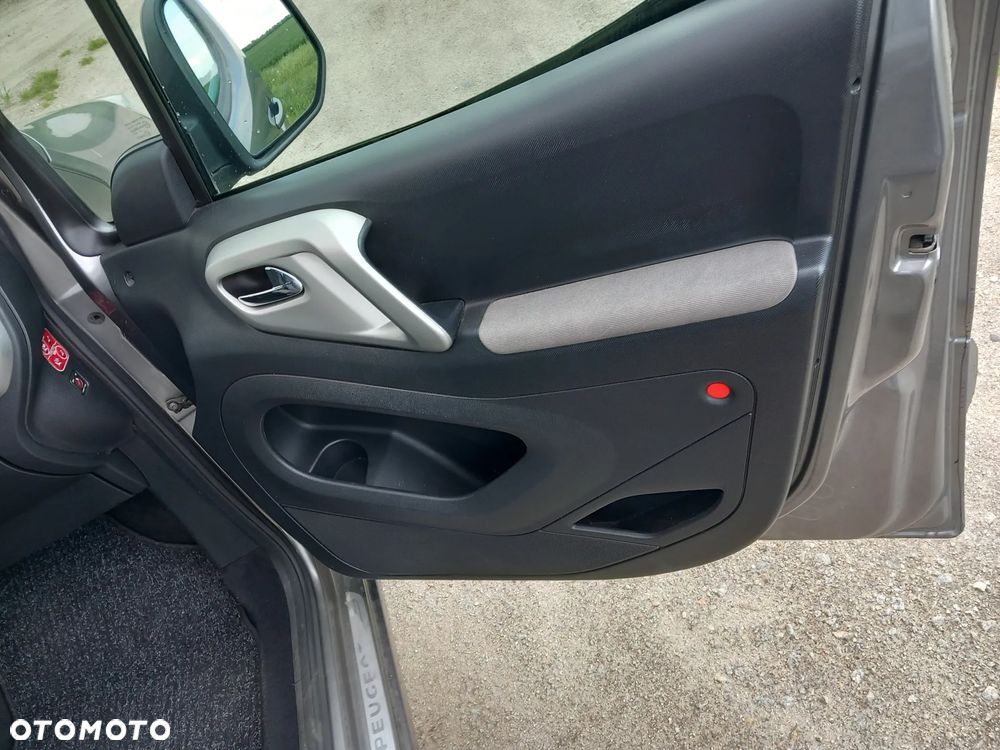 Peugeot Partner Kombi 110 Premium - 13