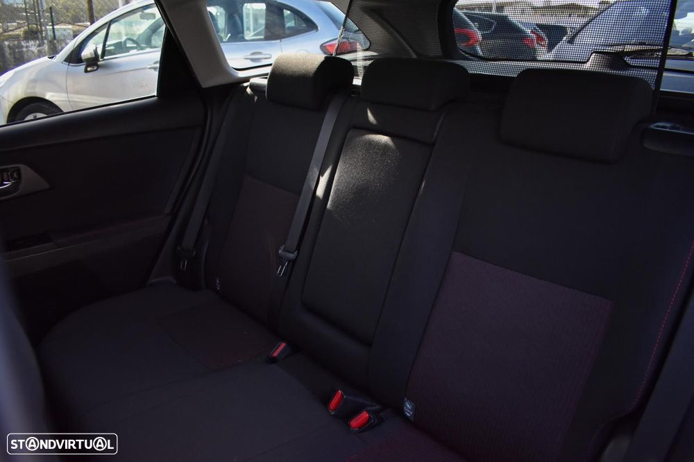 Toyota Auris 1.4 D-4D ACtive - 13