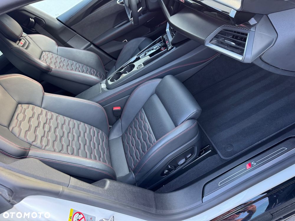 Audi e-tron GT 105kWh S Launch Edition Quattro - 26