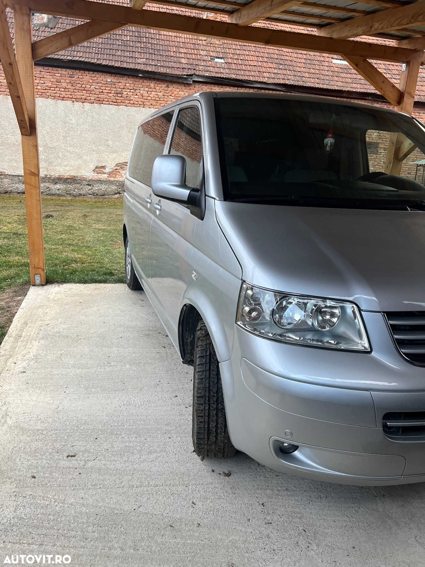 Volkswagen Multivan - 27