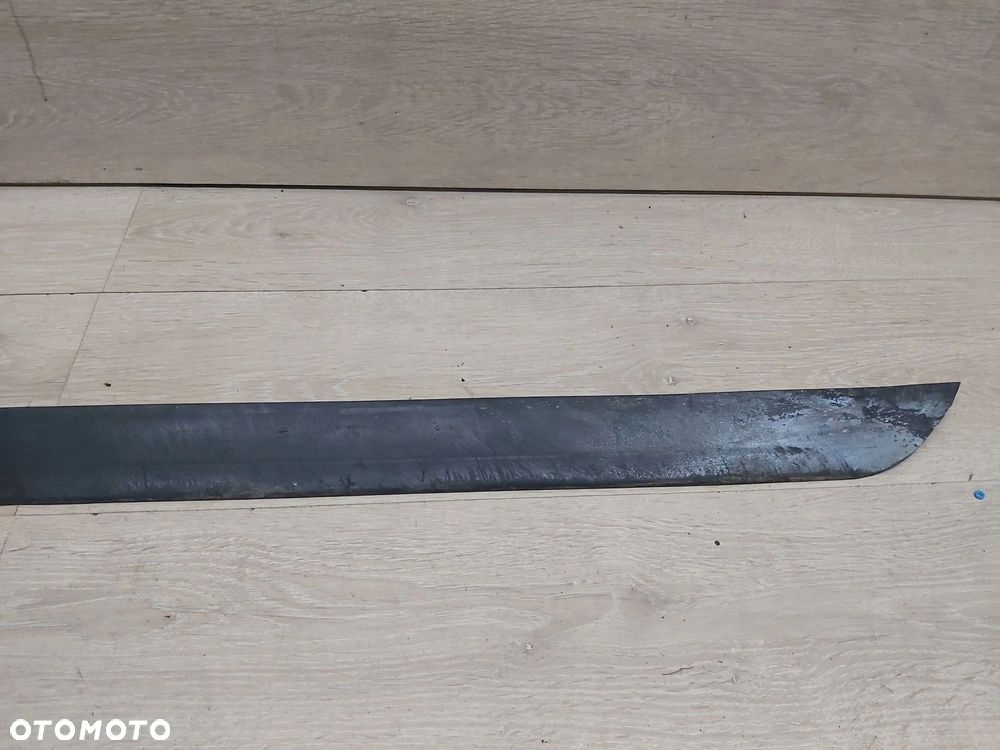 Toyota Auris II E18 spoiler guma dokładka zderzaka przód - 5