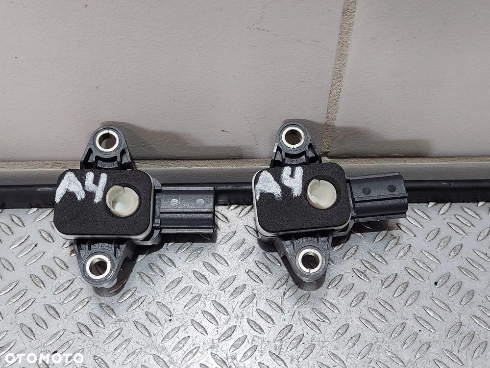 CZUJNIK UDERZENIA AUDI B7 A4 R2007 NR 8P0955557 - 3