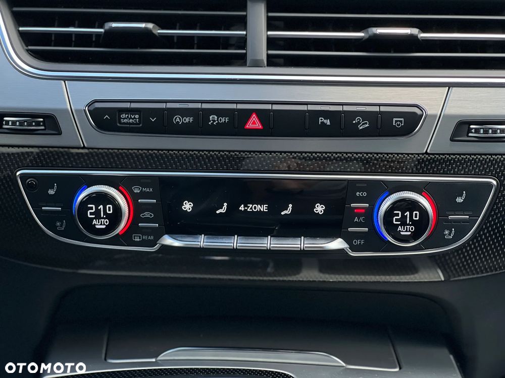 Audi SQ7 - 25