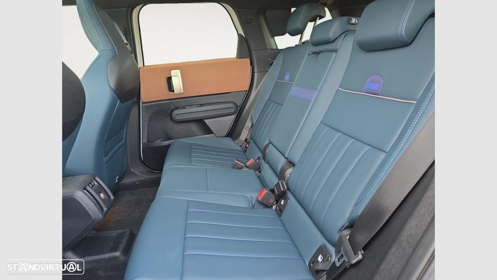 MINI Countryman E Favoured L - 14