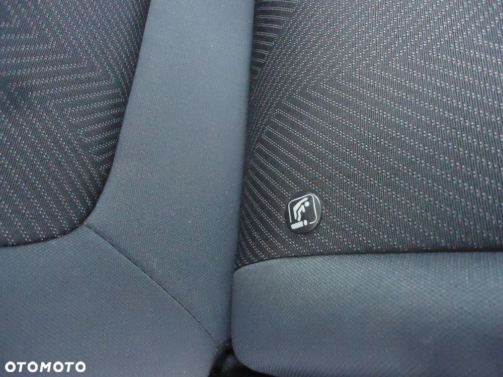 Ford Fiesta 1.1 Trend ASS - 14