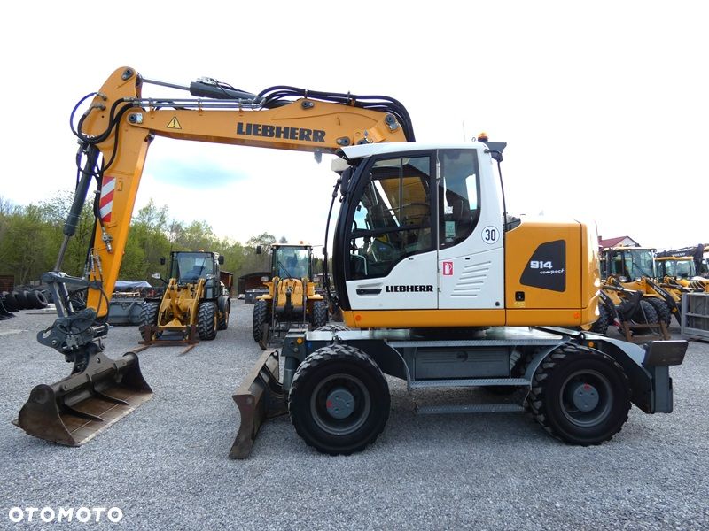 Liebherr 914 Compact / Super Stan / Speeder 30km/h / Łapy + pług / - 6
