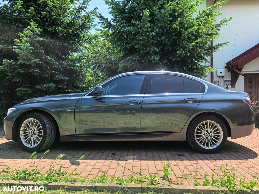 BMW Seria 3 320d xDrive Aut. Luxury Line - 5