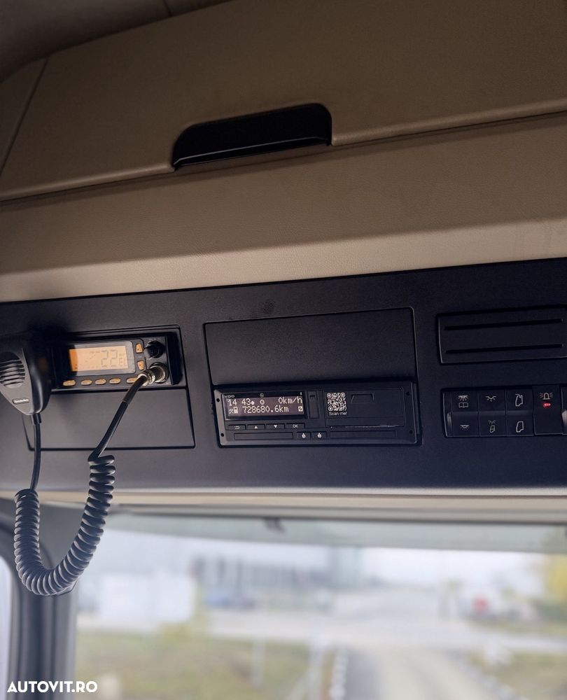 Mercedes-Benz Actros MP4 - 8