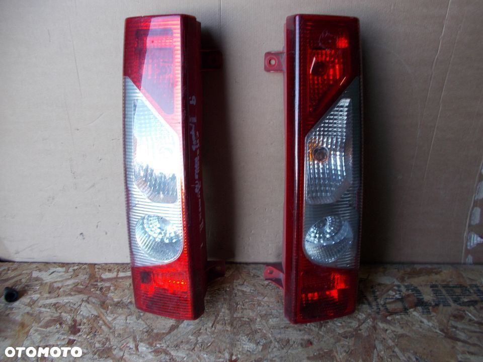 lampa citroen jumper II LEWA PRAWA - 1