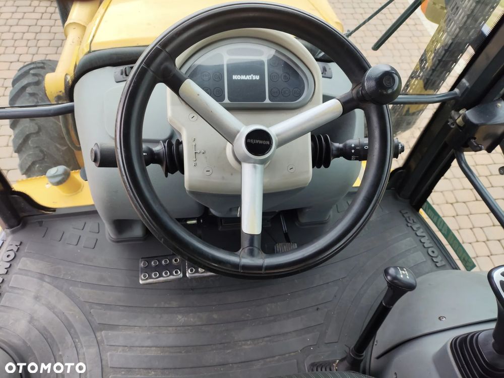 Komatsu WB 93R /  KOPARKO-ŁADOWARKA , BEZ VAT , UMOWA KUPNA -SPRZEDAŻY , STAN SUPER - 22