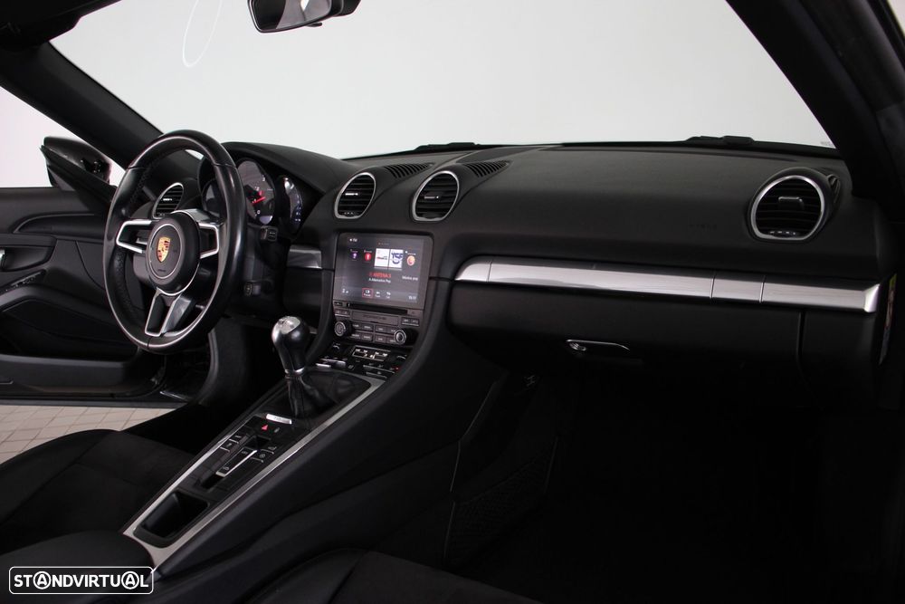 Porsche 718 Boxster 2.0 - 13