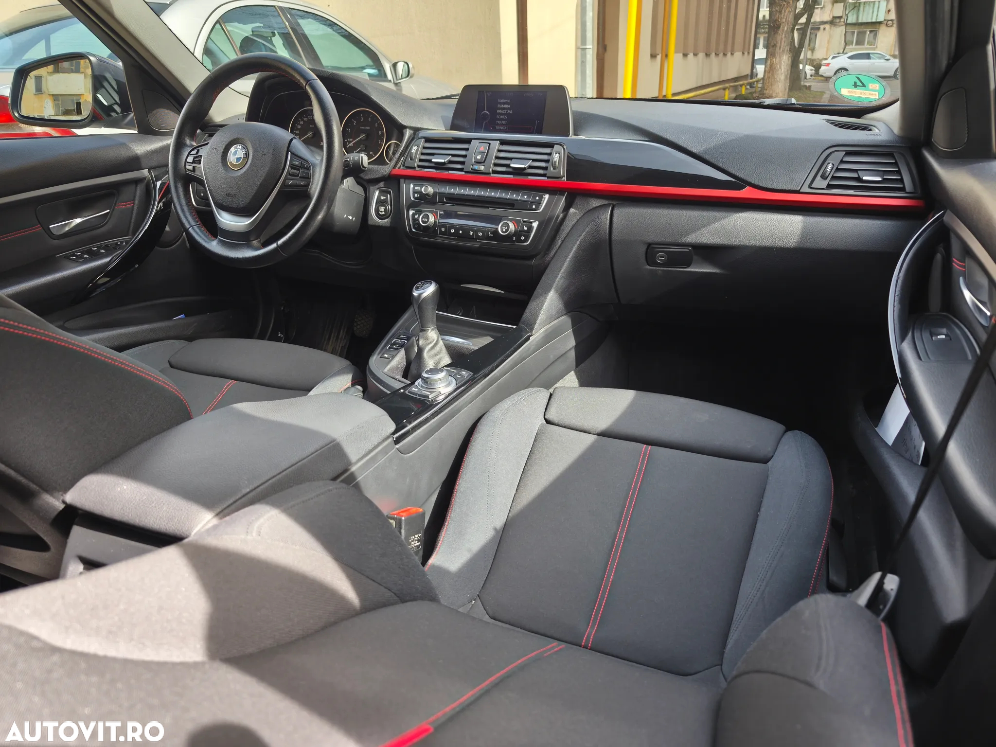 BMW Seria 3 328i Sport Line - 6