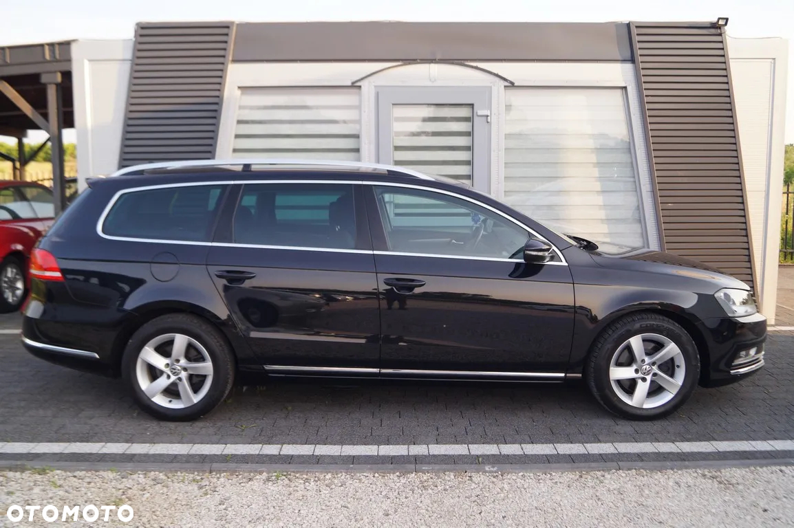 Volkswagen Passat - 2