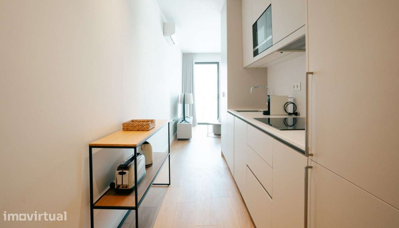 Apartamento turístico T0 à venda no centro do Porto - Grande imagem: 3/12