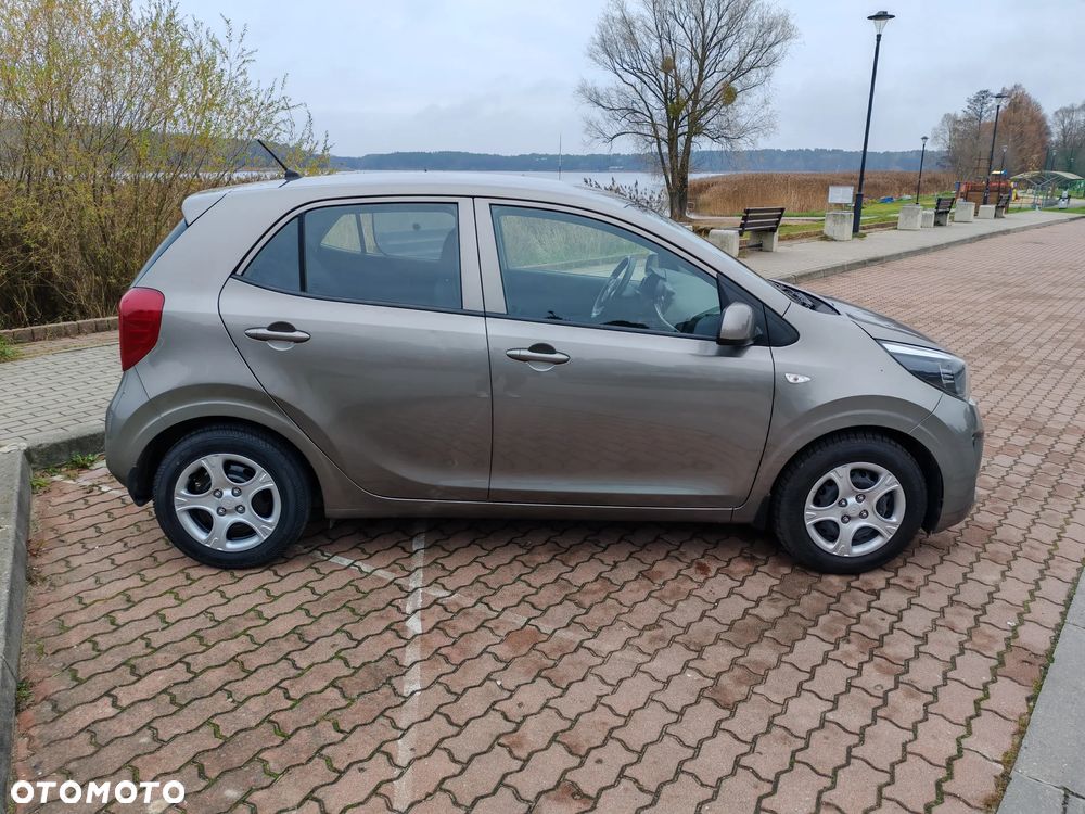Kia Picanto 1.0 L - 6