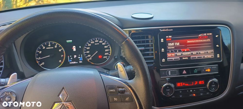 Mitsubishi Outlander 2.0 Intense + SDA 4WD CVT - 10