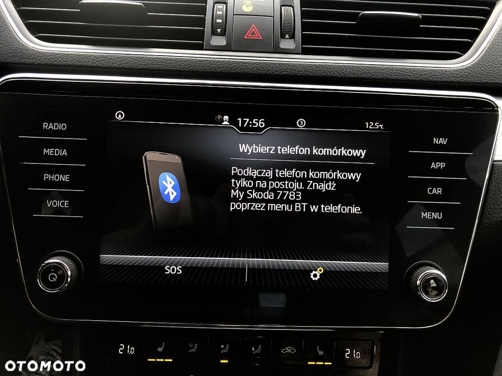 Skoda Superb 2.0 TDI SCR Style DSG - 21