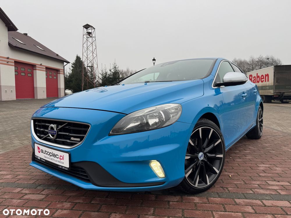 Volvo V40 D2 R Design