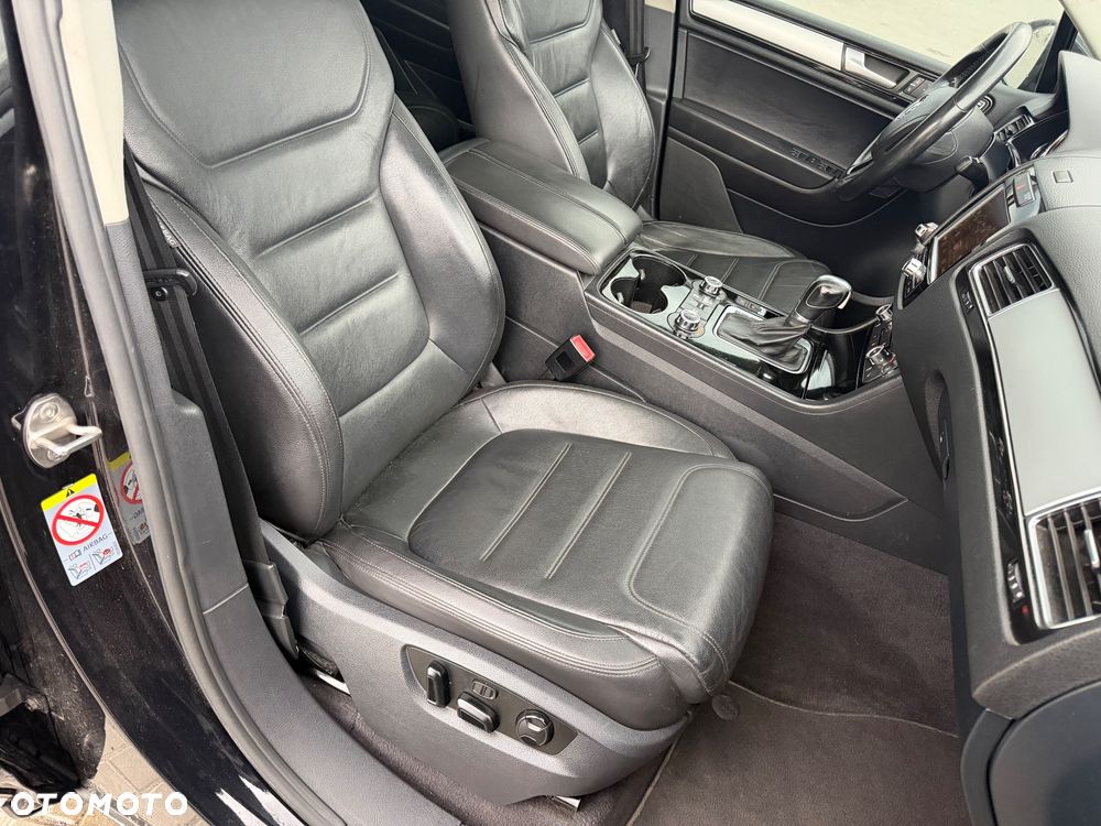 Volkswagen Touareg 3.0 V6 TDI BMT X-Edition - 16