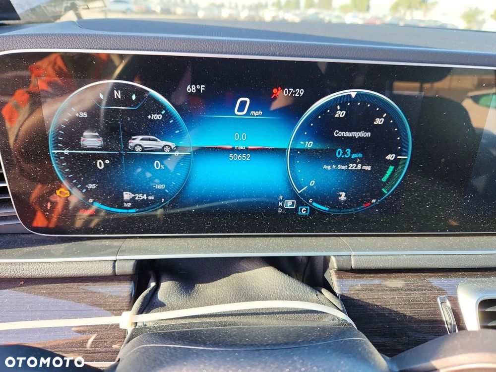 Mercedes-Benz GLE - 10