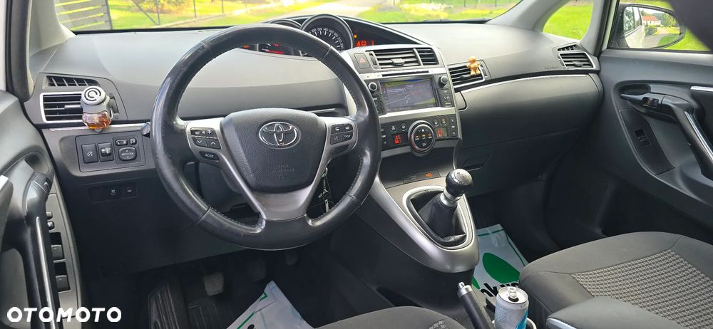 Toyota Verso 2.0 D-4D Premium 7os - 28