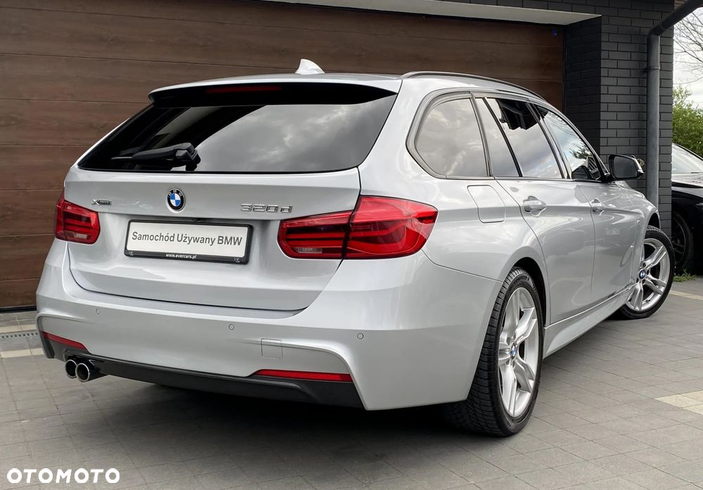 BMW Seria 3 320d xDrive M Sport - 10