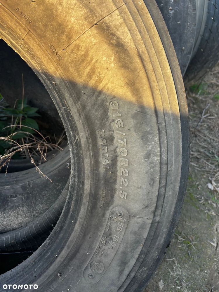 Opona ciężarowa 315/70R22,5 - 2