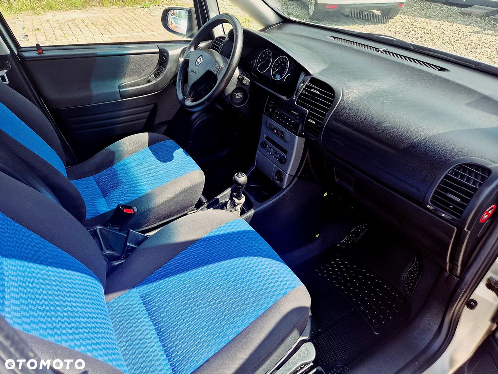 Opel Zafira 1.8 Elegance - 27