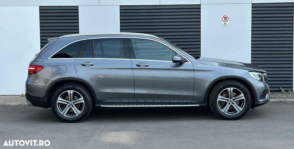 Mercedes-Benz GLC 220 d 4MATIC 9G-TRONIC Exclusive - 8