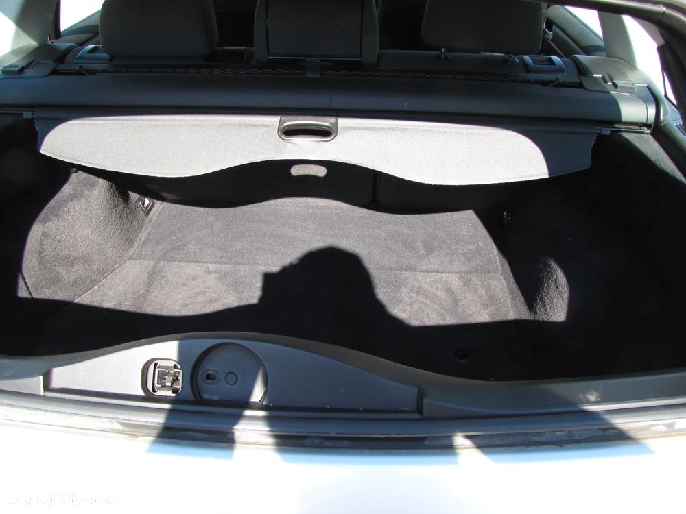 BMW Seria 3 - 14