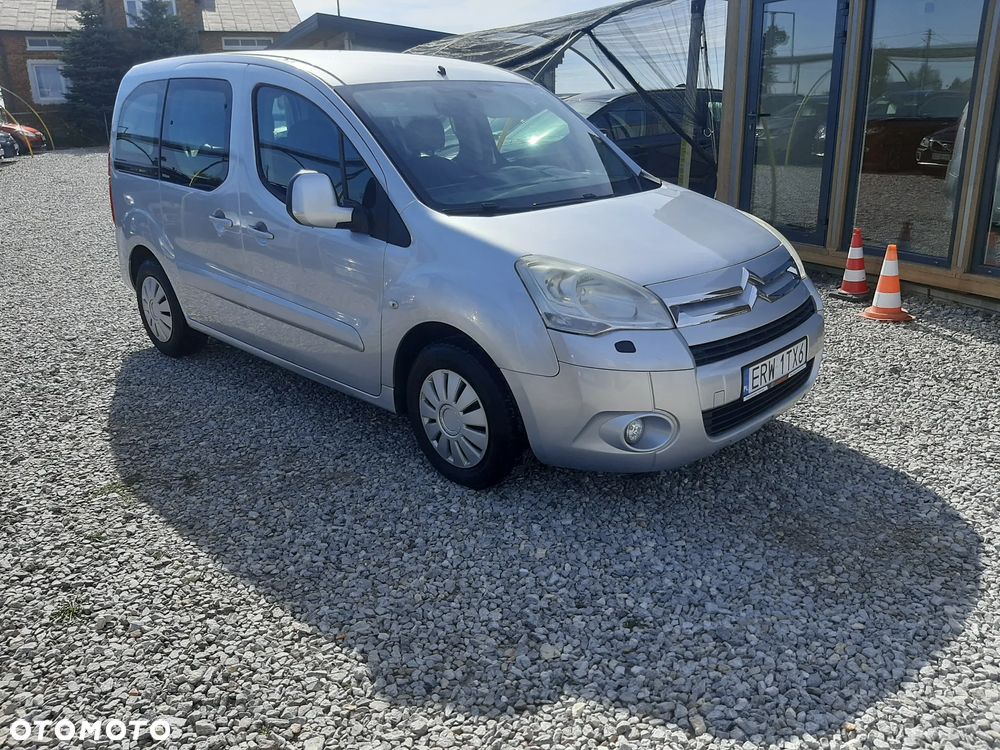 Citroën Berlingo e-HDi 90 FAP EGS6 Multispace Exclusive - 3