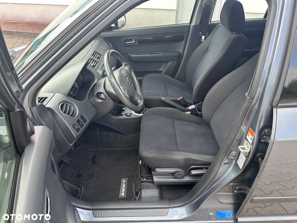 Suzuki Swift 1.3 4x4 Comfort - 19