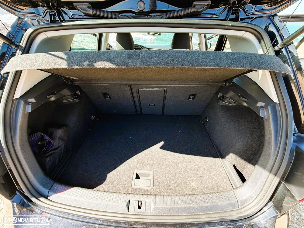 VW Golf 1.6 TDi BlueMotion Confortline - 14