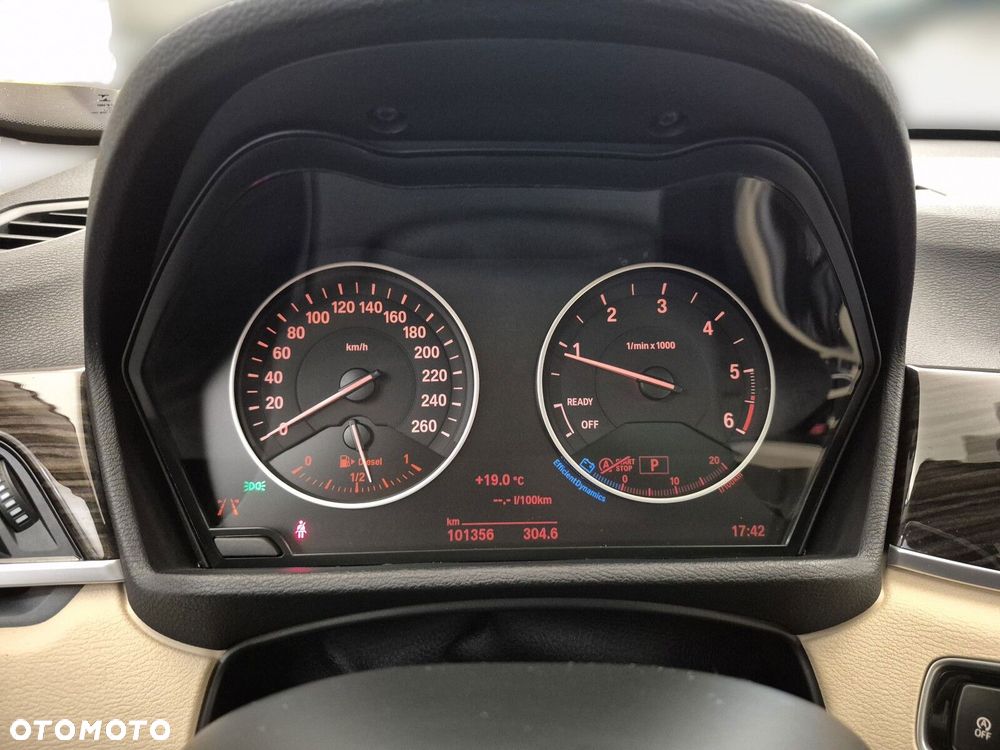 BMW X1 sDrive18d Advantage - 15