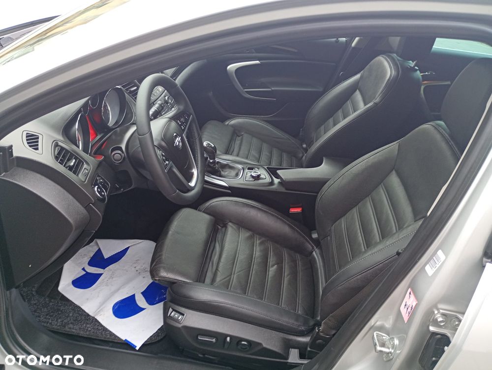 Opel Insignia 2.0 CDTI EcoFLEX Cosmo - 22