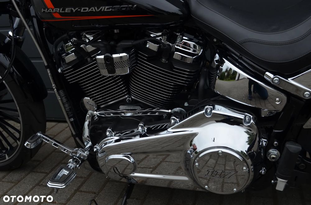 Harley-Davidson FXSB Breakout - 23