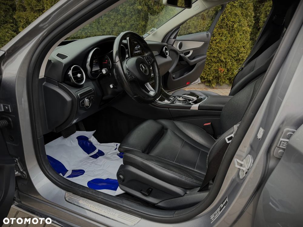 Mercedes-Benz Klasa C 200 (BlueTEC) d 7G-TRONIC Avantgarde - 28