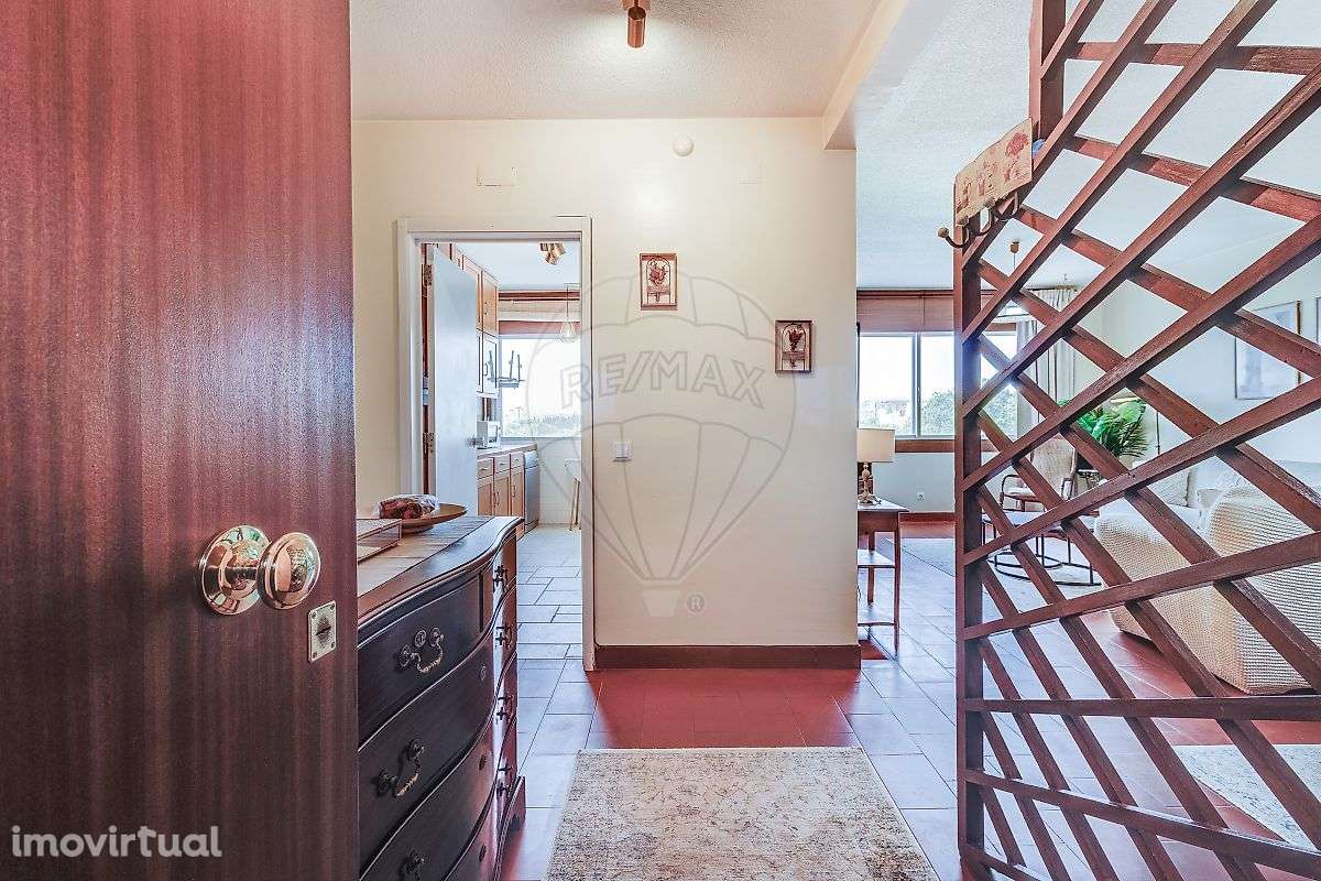 Apartamento T2 para arrendamento - Grande imagem: 2/28