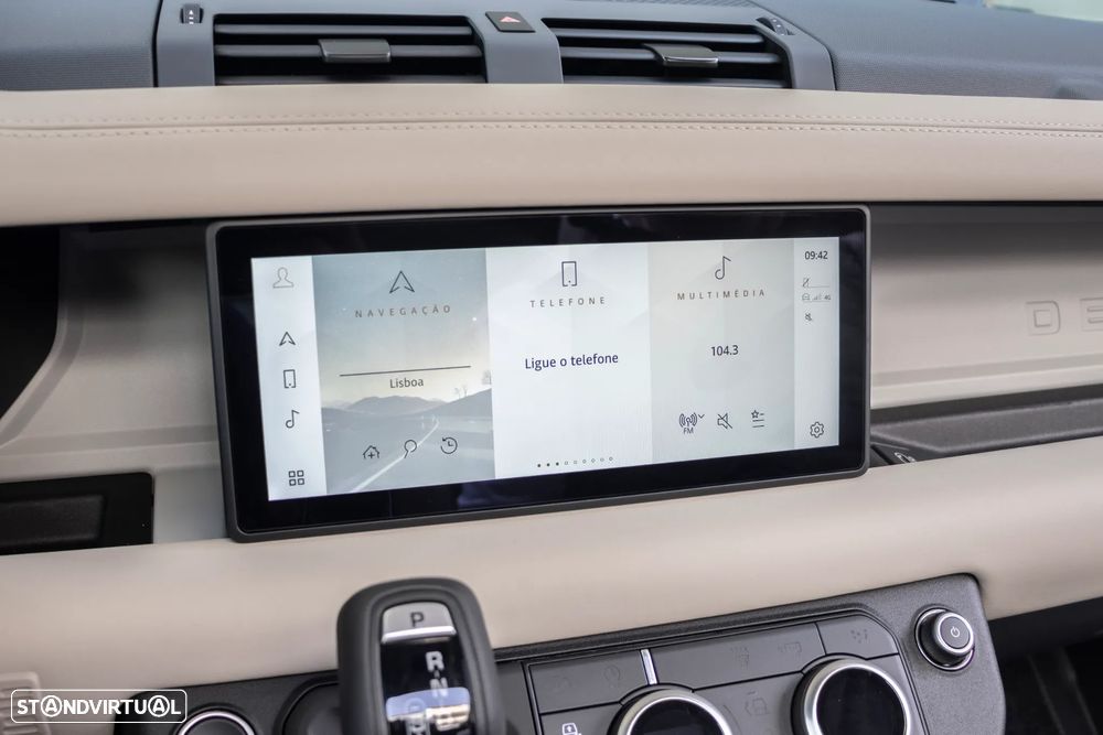 Land Rover Defender 3.0 I6 90 AWD SE - 19