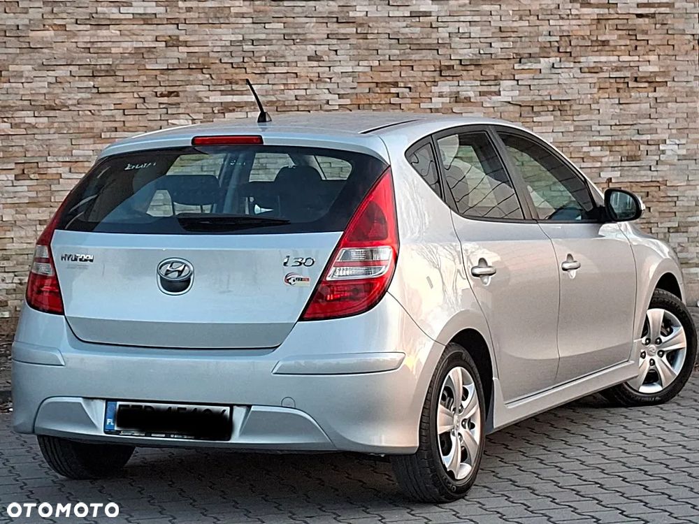 Hyundai i30 1.4 FIFA WM Edition - 27