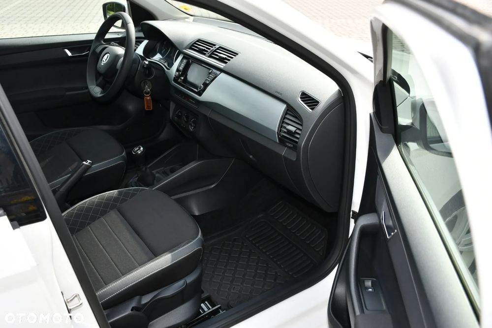 Skoda Fabia 1.0 Ambition - 11