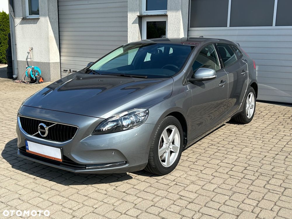 Volvo V40 T3 Drive-E Momentum - 13