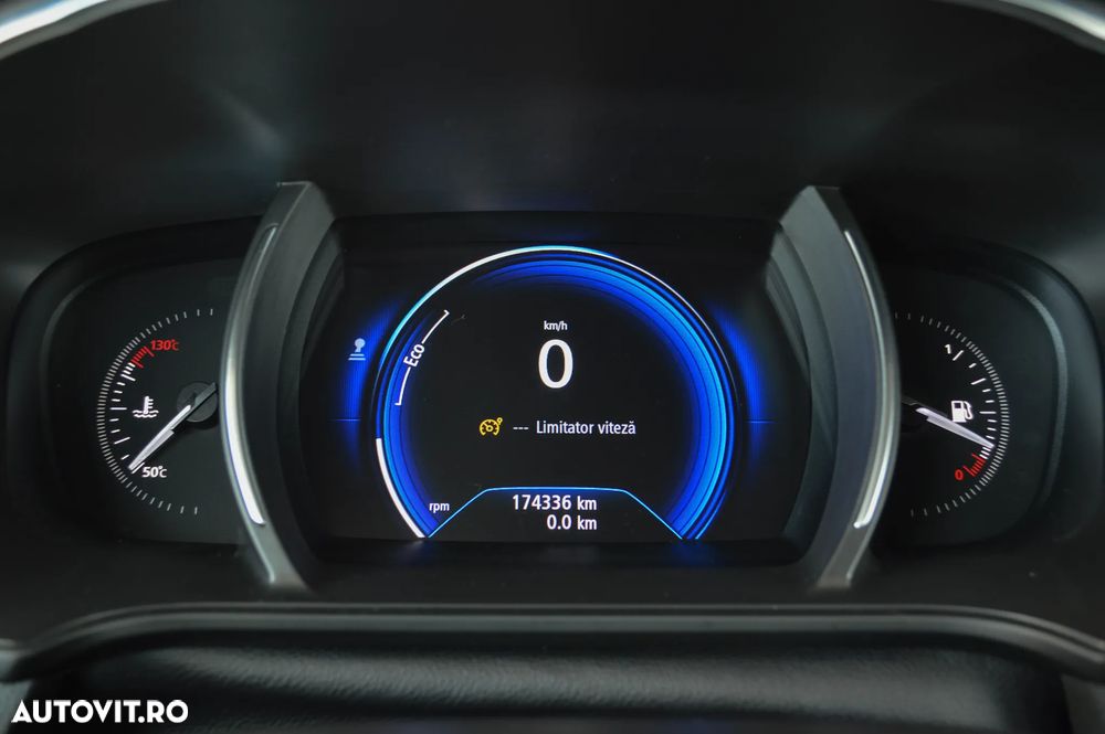 Renault Megane ENERGY dCi 110 ECO2 BUSINESS - 11
